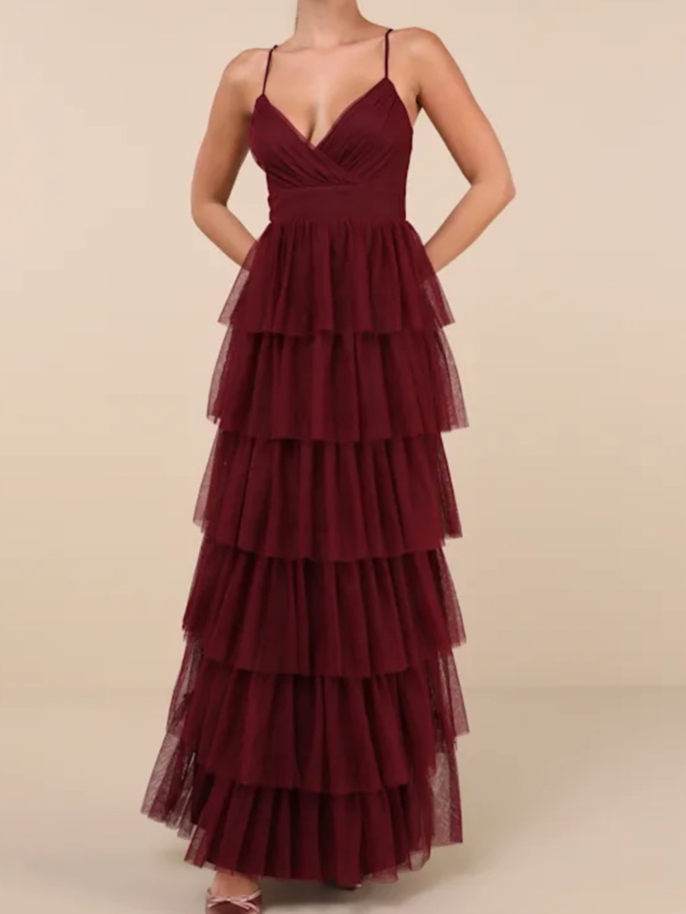 LIKE NEW Lulu’s Rule the Runway Tulle Spaghetti-Strap Maxi Dress